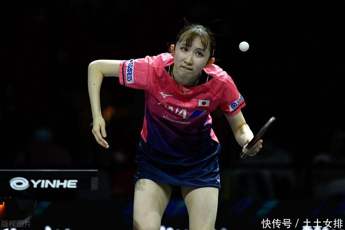 看台上爆发 看台上爆发