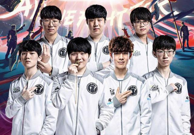 发阵容的能 发阵容的能