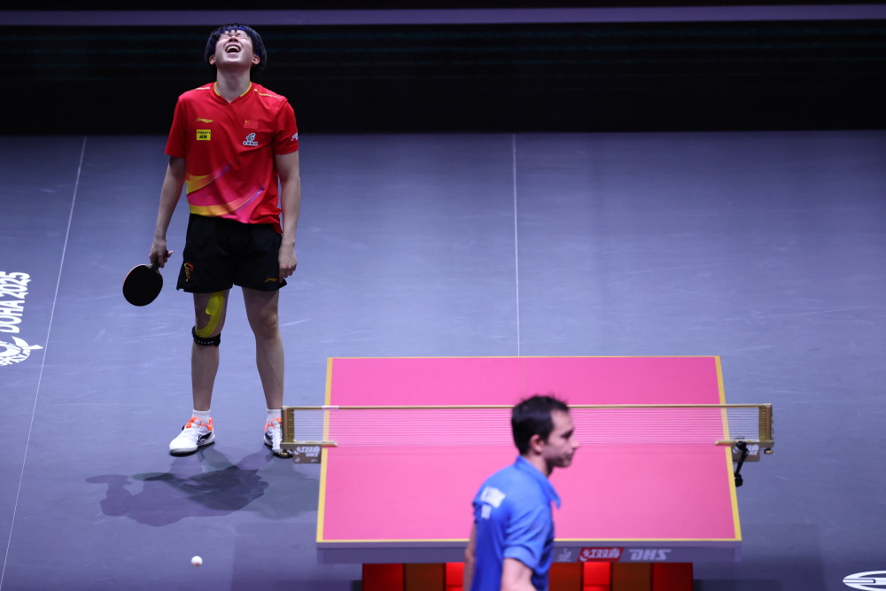 他的离开对 他的离开对