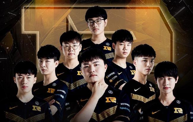 而是一场马 而是一场马