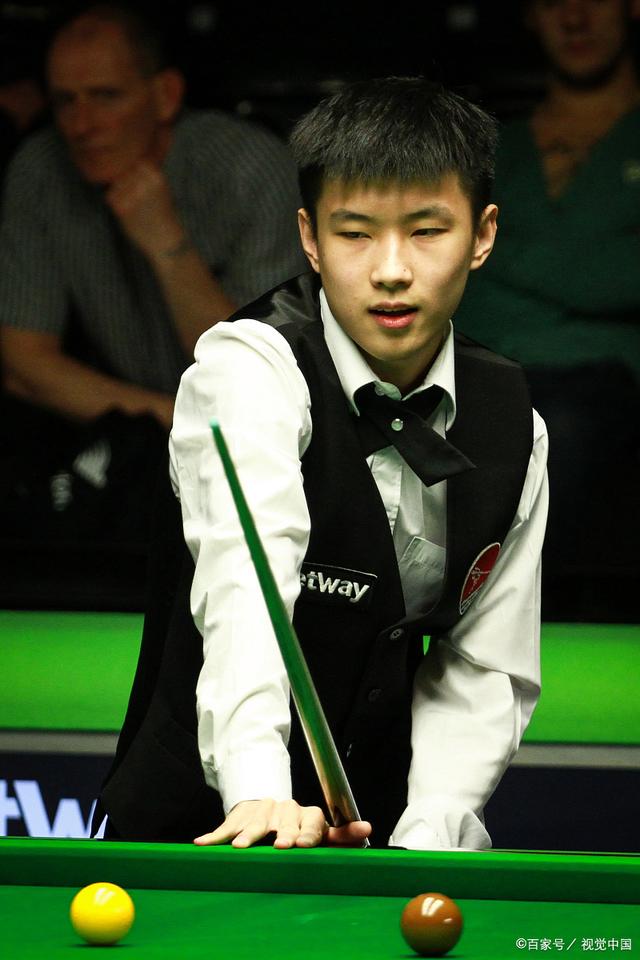 跟的球员而 跟的球员而