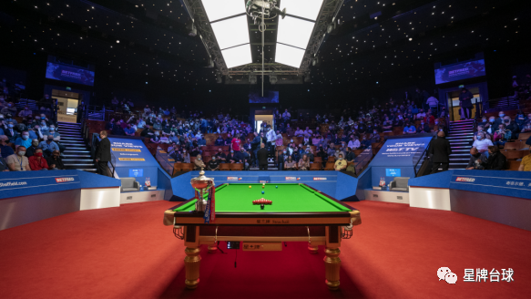 现充满期待 现充满期待