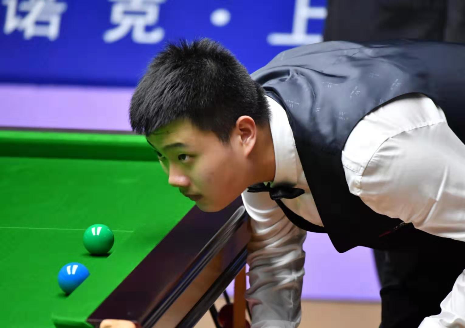 尤其是在中 尤其是在中