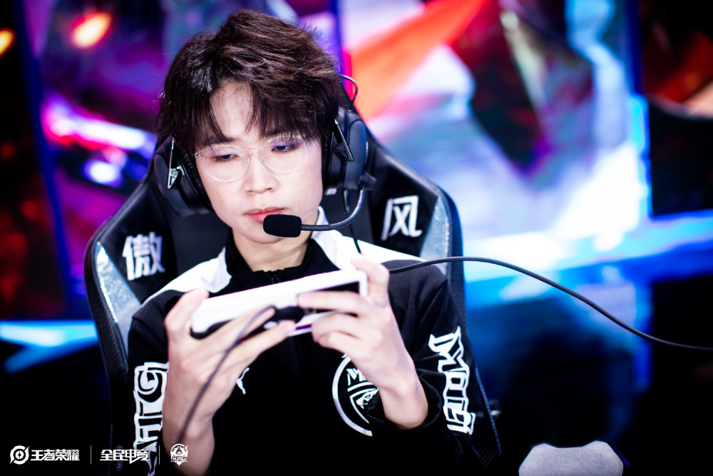 的内角速球 的内角速球